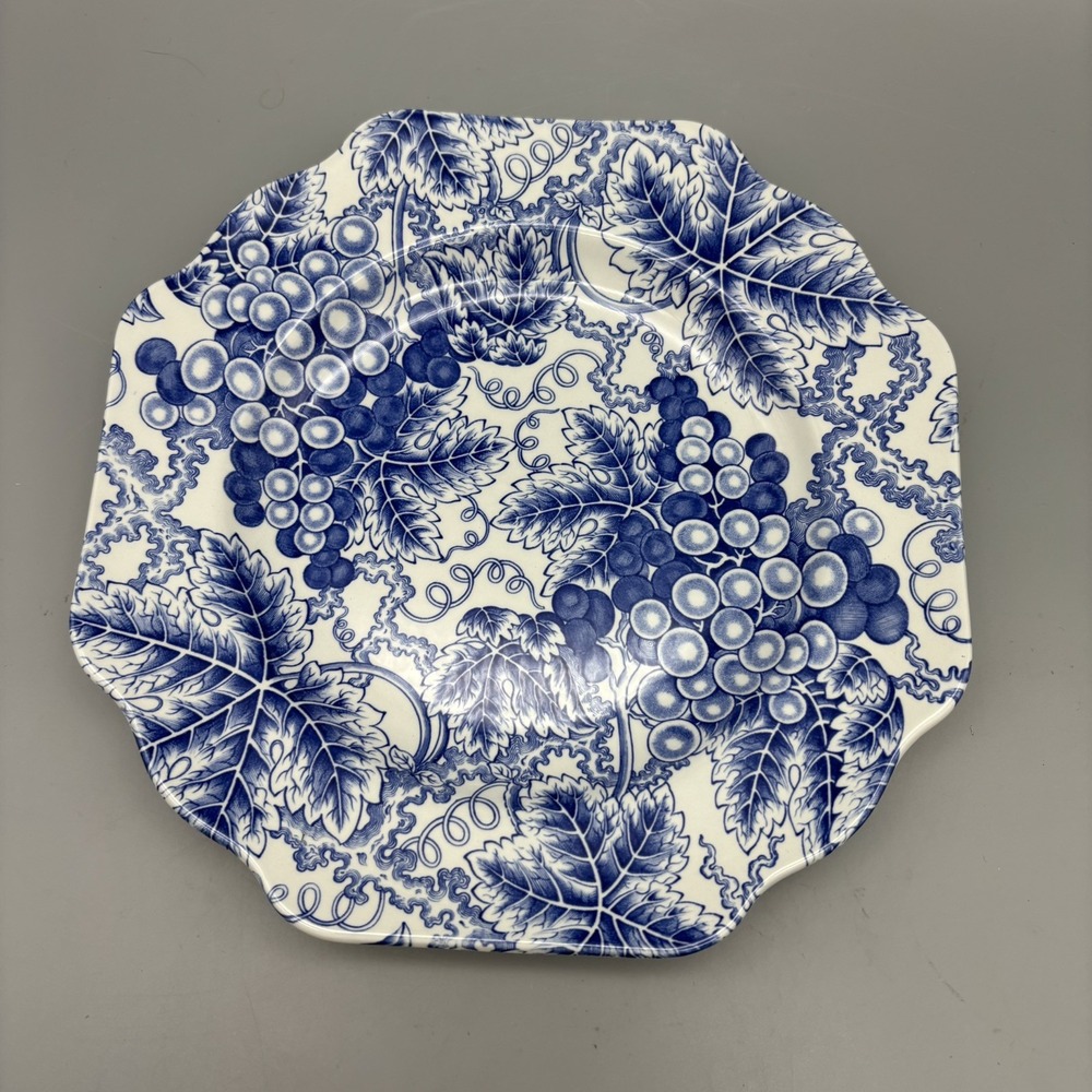SPODE BLUE ROOM COLLECTION "Grapes" Plates 9.5" Blue White Dessert/Salad